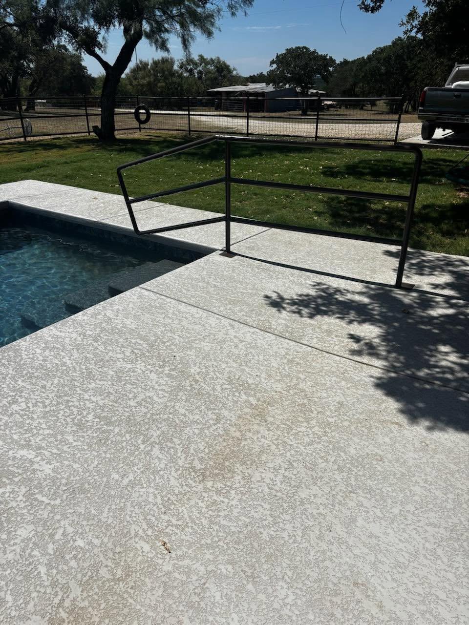 Custom steel fabrication and welding work by Lonestar Fencing & Welding in Texas