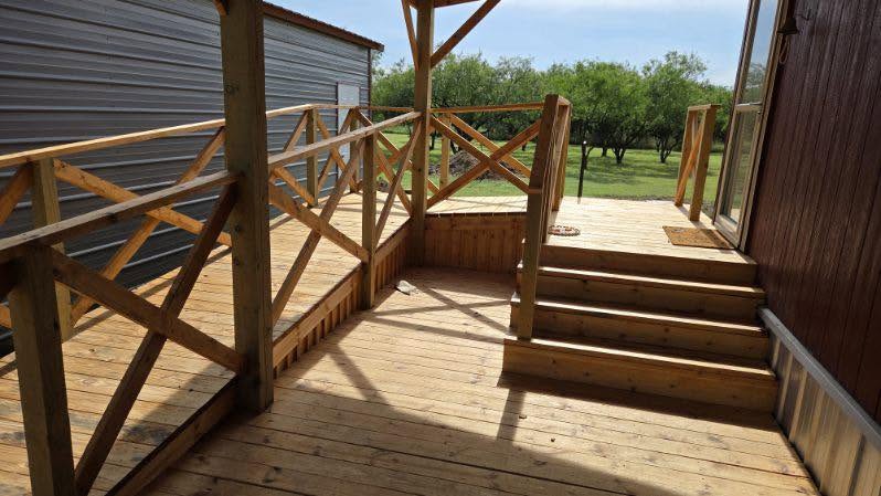 Steel-framed deck and porch detail in Texas